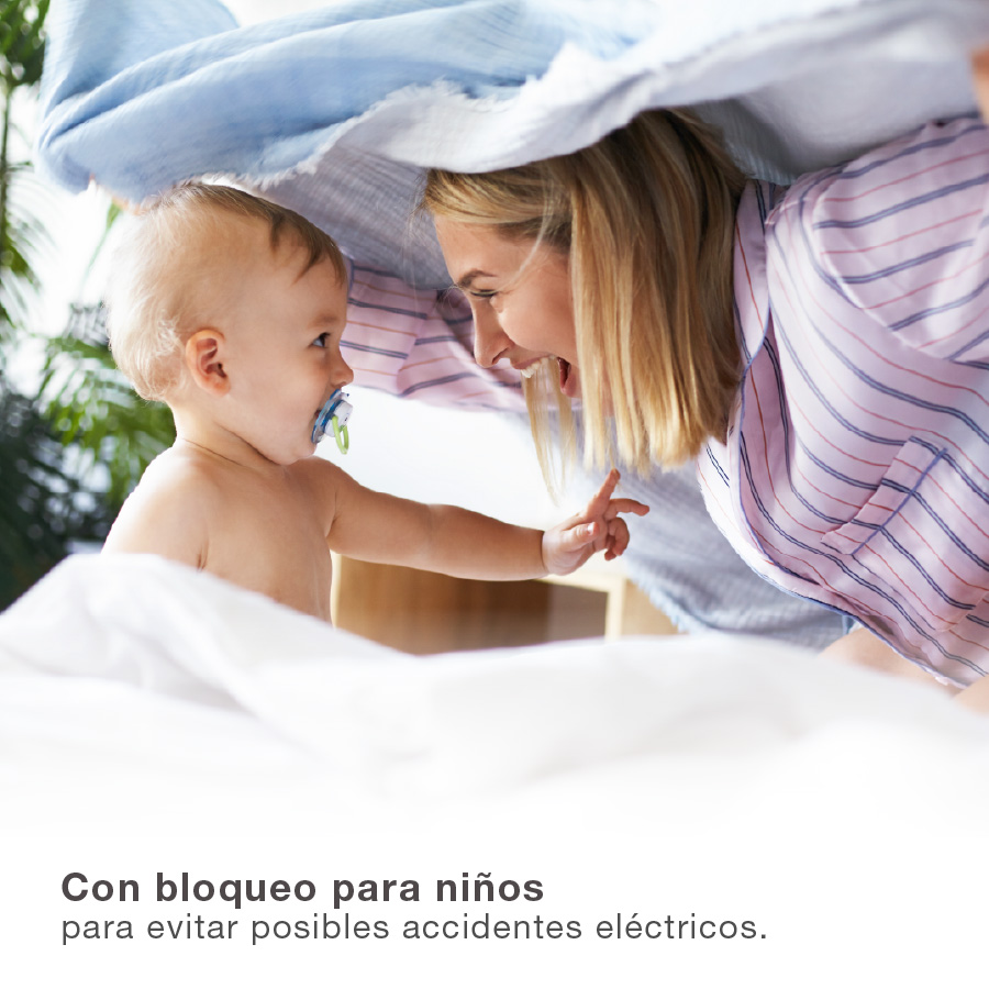 Ladrón triple salida con interruptor vertical - 10u caja exp